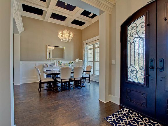 4th image of 16 Abby Glen Way