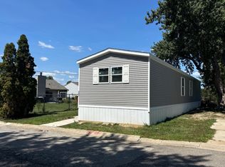 4803 Bade Dr, Fort Wayne, IN 46816