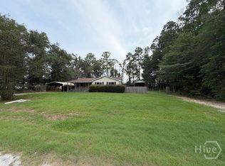 158 Golf Rd, Springfield, GA 31329