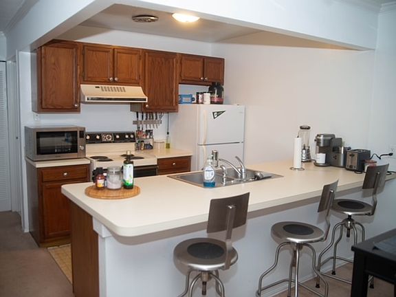 4th image of 2365 Madison Rd #1B-1Ba-800Sqft