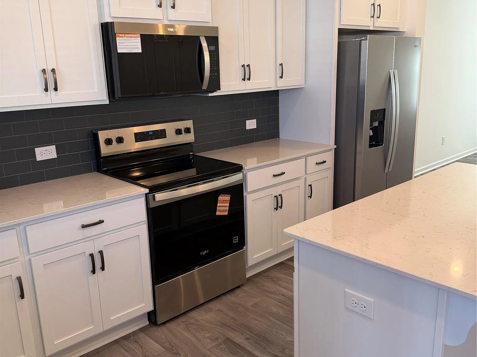 335 Cliffwood St NW — Photo 4