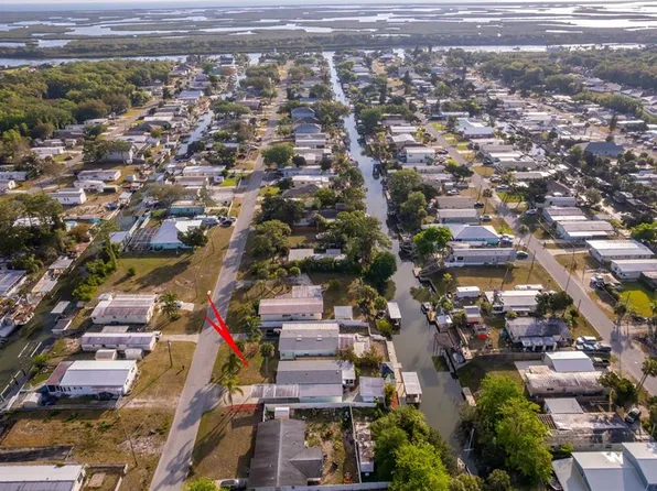 104 Charles St, Edgewater, FL 32141