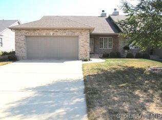 4400 Castle Pines Dr, Springfield, IL 62711