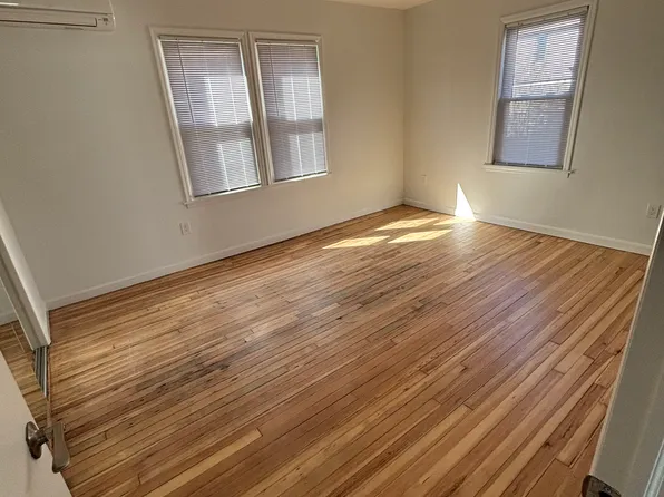 175 Washington Ave #3, New Rochelle, NY 10801