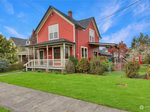 1112 5th Street, Anacortes, WA 98221