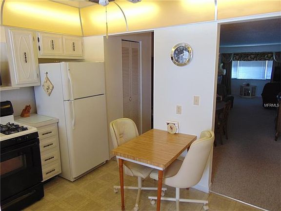 2nd image of 5287 81st St N APT 17