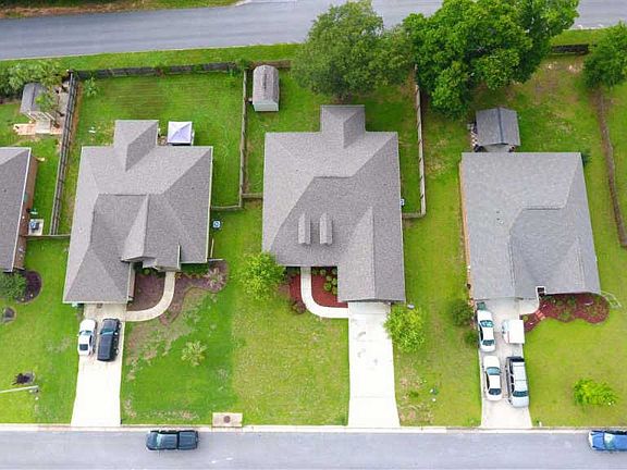 3rd image of 6747 Cotter Dr