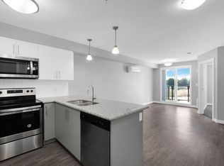 728 Meaford Ave #3-BEDROOM, Langford, BC