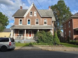 19 S 8th St, Quakertown, PA 18951