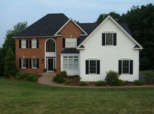 21 Welles Ln, South Windsor, CT 06074