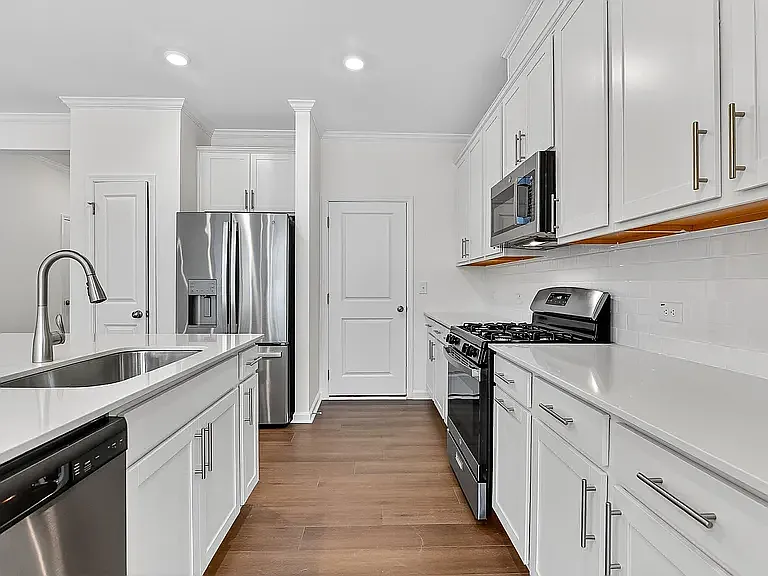 2934 Hickory Field Dr — Photo 18