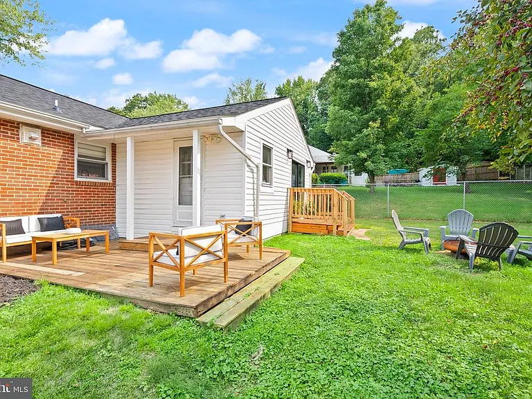6206 Hillview Ave — Photo 53