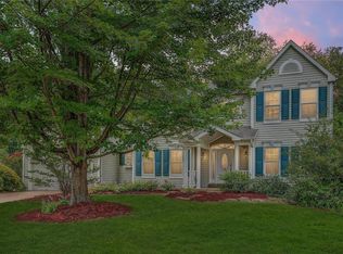 9448 Dennison Grove Ct, Saint Louis, MO 63126