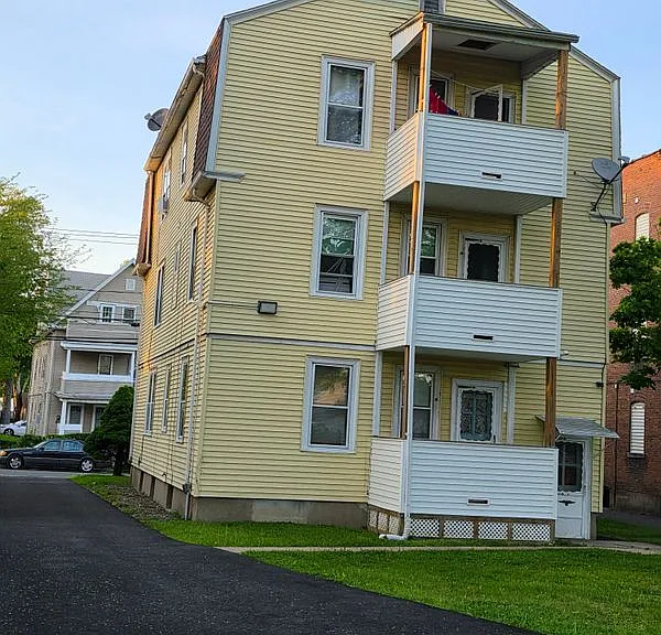 35-37 Merrill St #2 — Photo 6