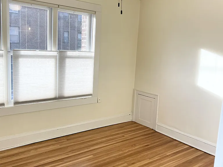 2338 Marshall Apartments — Photo 58