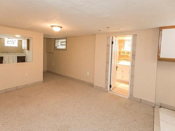 4th image of 17844 Cannon Ave
