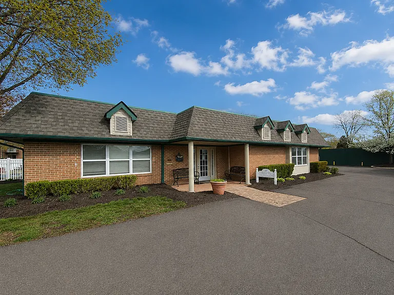 1880 Axtell Rd #2 — Photo 20