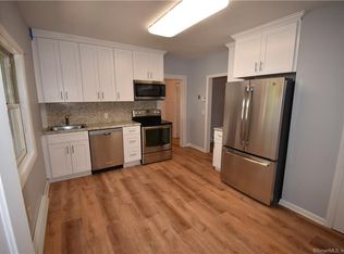 2 Lincoln Ave #1, Pawcatuck, CT 06379