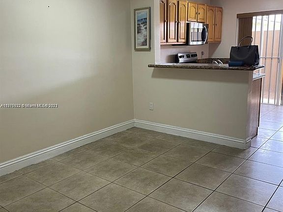 5th image of 200 SW 113th Ave APT 106