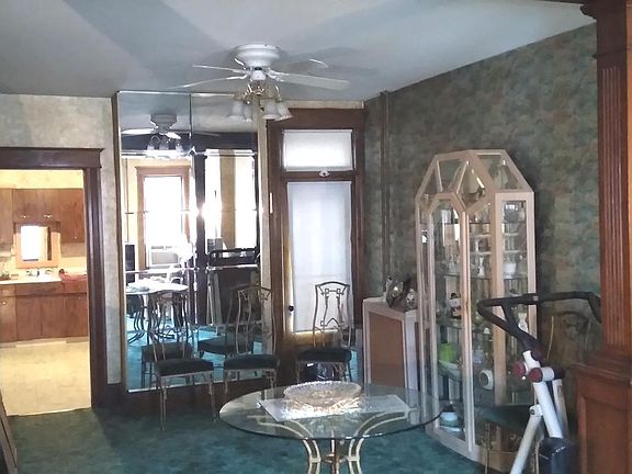 4th image of 719 Chestnut Ave