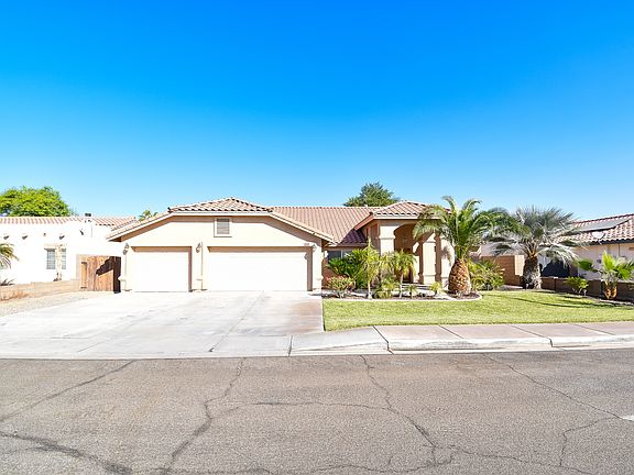 2nd image of 8406 E Lorenzo Ln