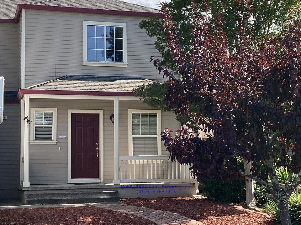 1st image of 916 Dorothea Ct