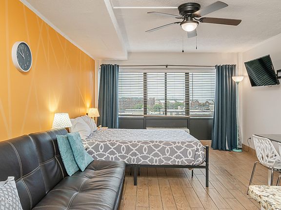 3rd image of 1700 Clinch Ave APT 613