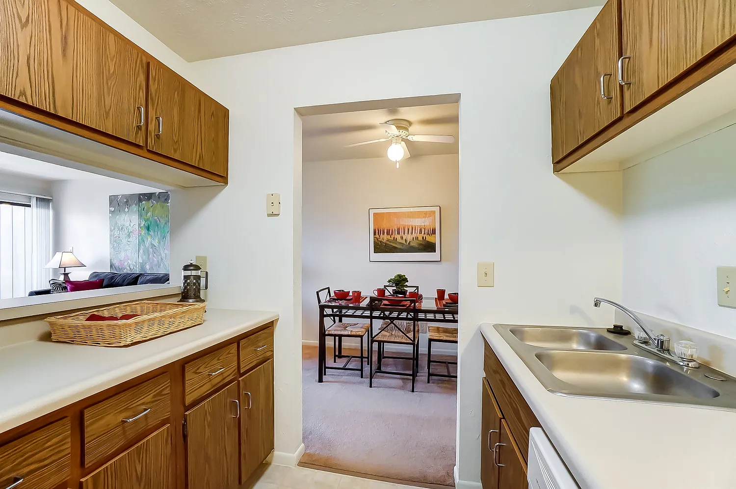 Campus View Apartments — Photo 2