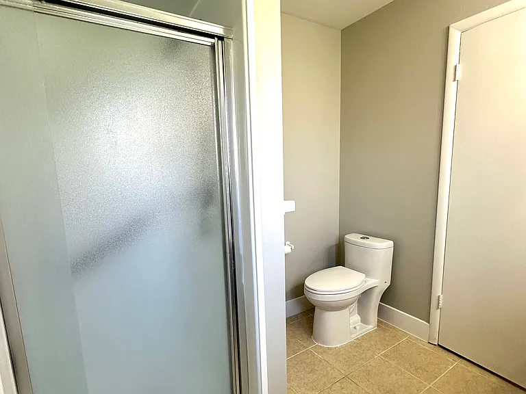 537 Randall Dr — Photo 15