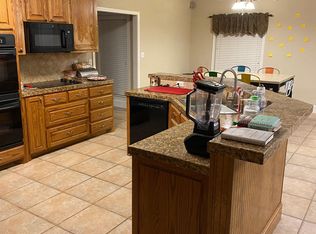 206 S Canton St, Mabank, TX 75147