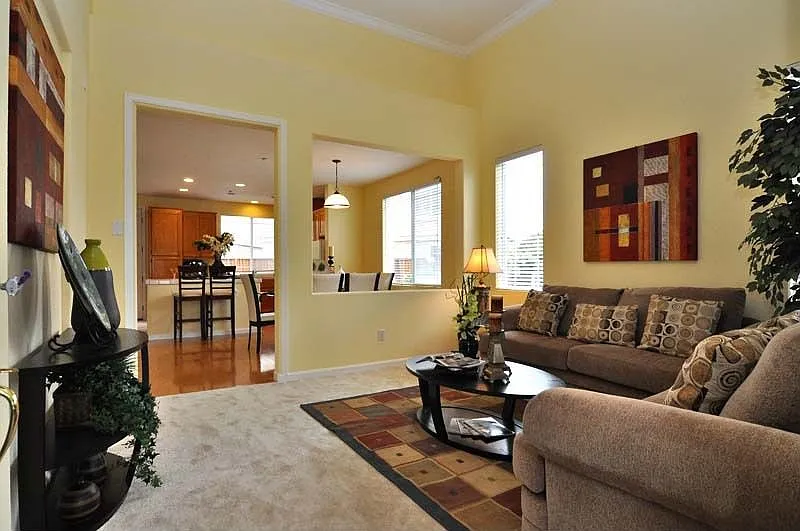 124 Toyon Ln photo 1