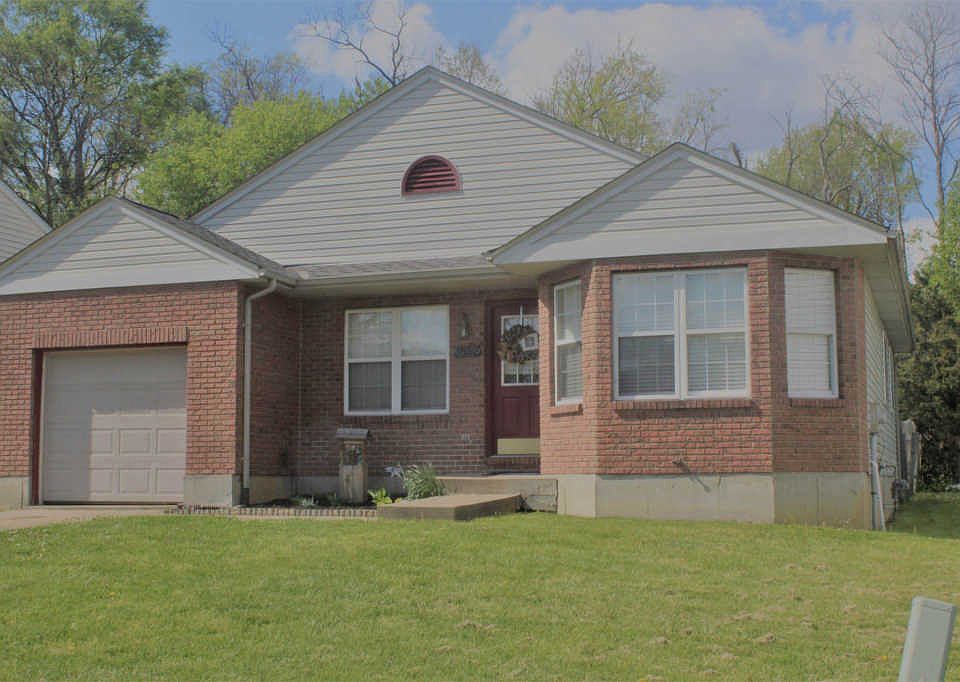 1st image of 3592 Mitten Dr