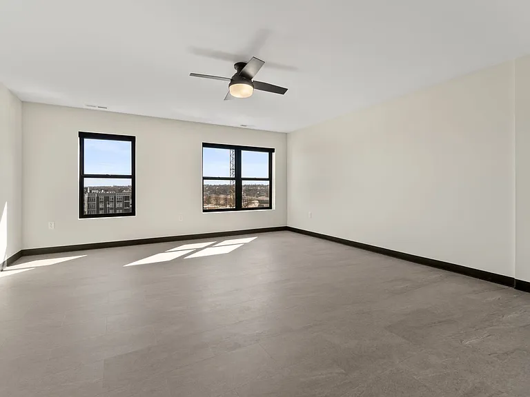275 Lofts at Kingston Yard — Photo 10