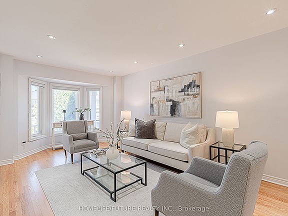 5th image of 42 Boxwood Cres