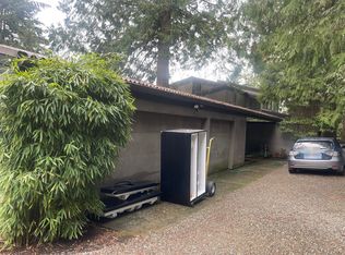 19616 NE 33rd Pl, Sammamish, WA 98074