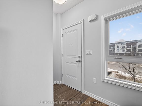 4th image of 1430 Highland Rd W #30C