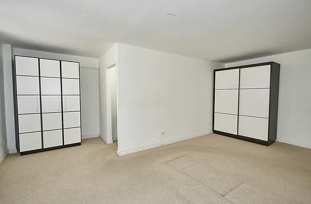 Sold by Keller Williams Realty Landmark | media 28