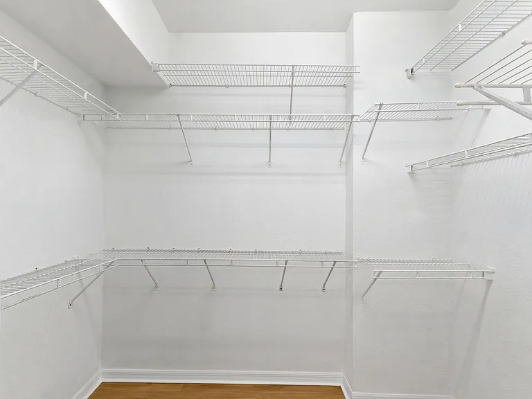 7765 Yardley Dr #107 — Photo 28