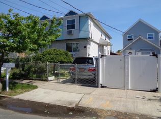 31 Hempstead Ave, Staten Island, NY 10306