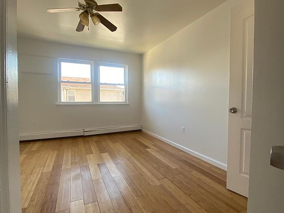 5th image of 1406 Pinson St