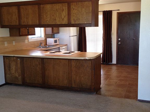 4th image of 310 Vicksburg Ave #312