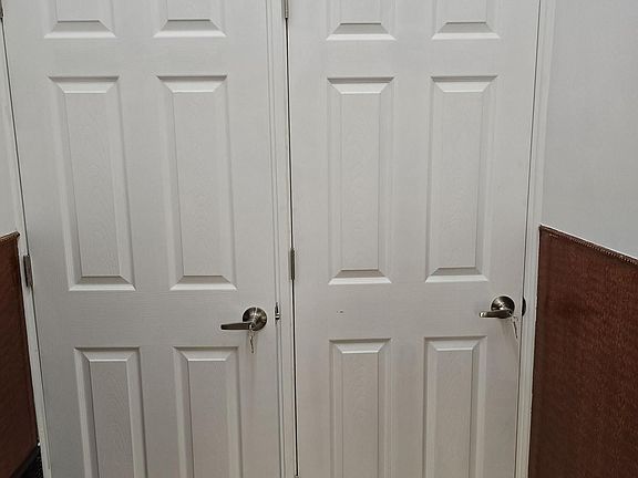 2nd image of 46 Ulster St Floor 2