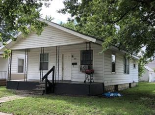 1820 E Spruce St, Springfield, IL 62703