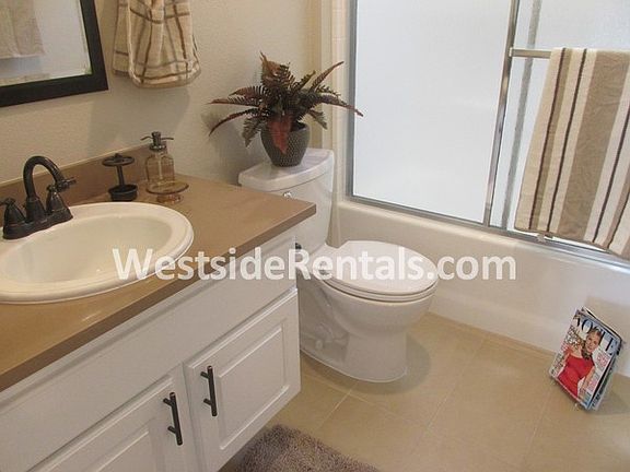 5th image of 4225 Longridge Ave APT 101