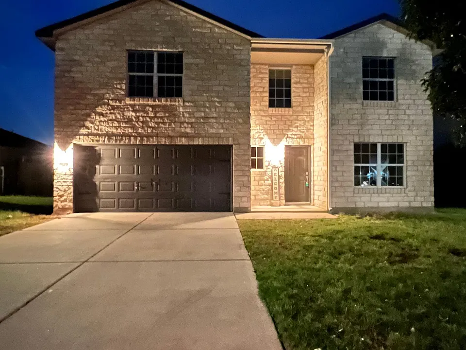 702 Camino Alto Dr