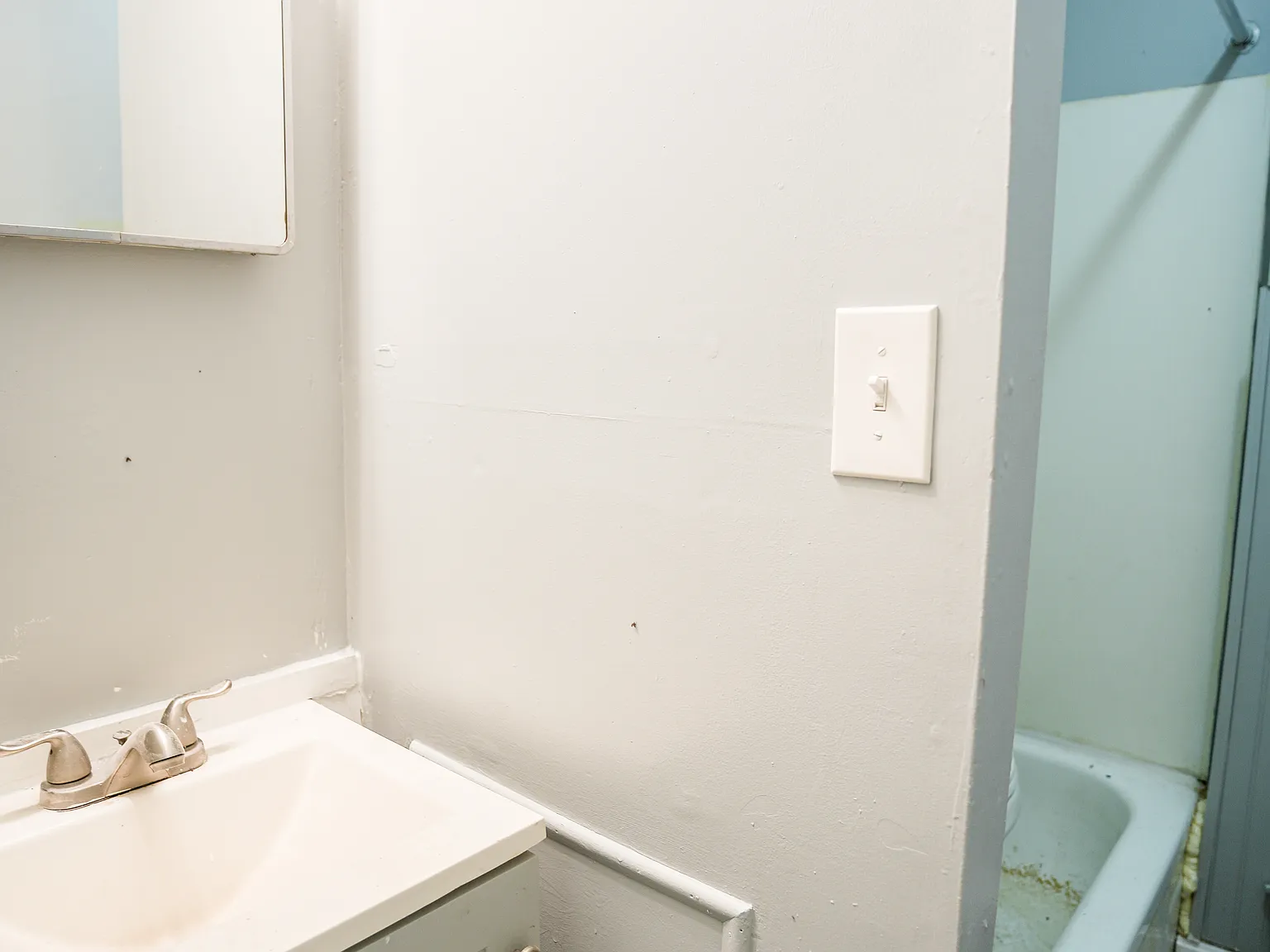 1 bed, 1000 sqft, $1,000 — Photo 3