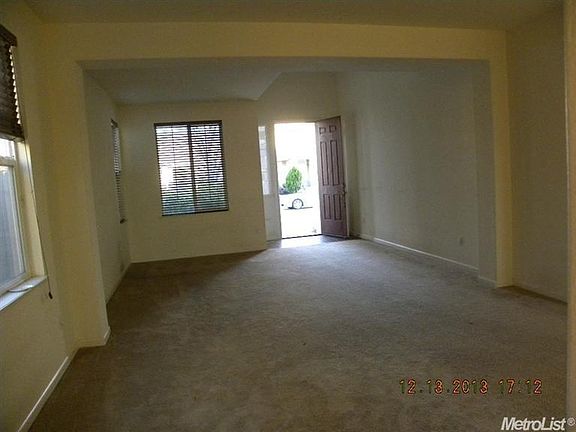 2nd image of 1286 Barrington Ln
