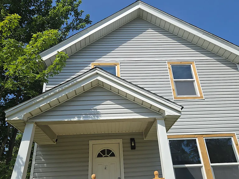 Harding St — Photo 1
