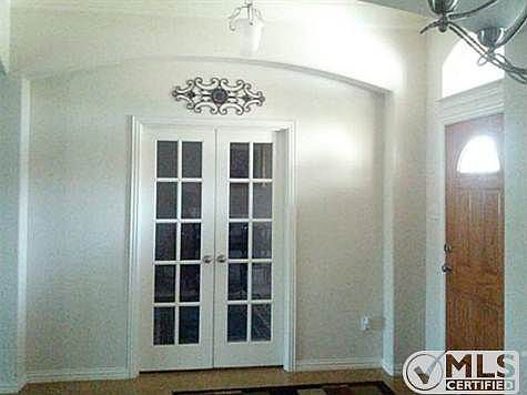 5th image of 1124 Southlake Dr