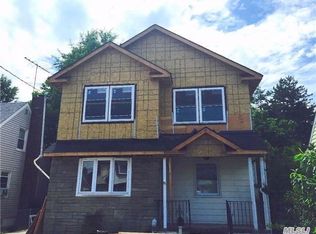 224 Lenox Ave, Uniondale, NY 11553